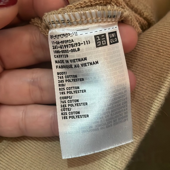 UNIQLO Smooth Cotton Long Sleeve Mockneck Sweater - Picture 6 of 6